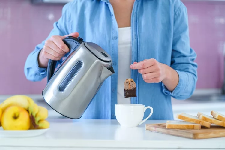How Does an Electric Kettle Work