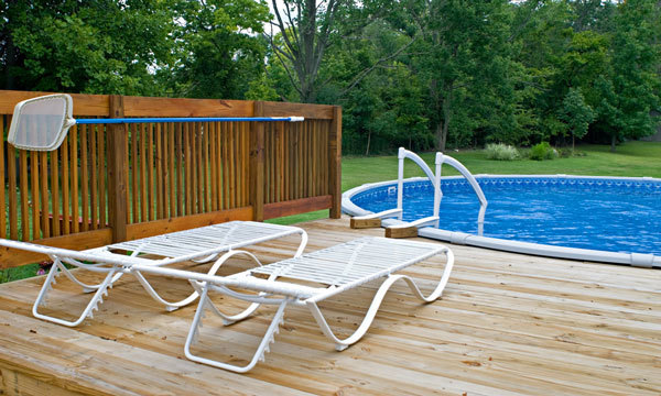Above Ground Pool vs Inground Pool: An Overall Comparison