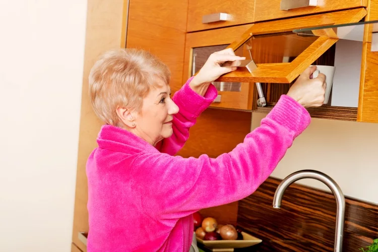 How to Organize Kitchen Cupboards