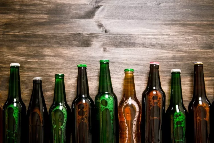 THE COLOUR OF YOUR BEER BOTTLE MATTERS