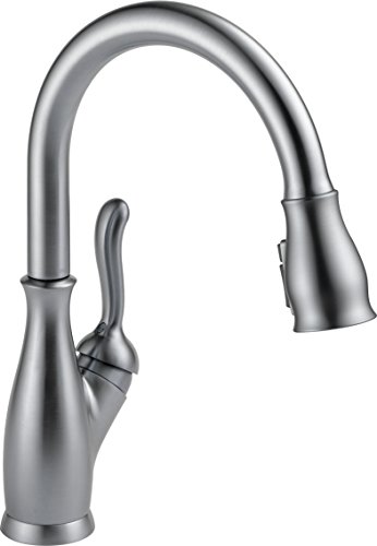 ​​​​​​​​Delta Faucet 9178-AR-DST Leland Single Handle Pull-Down Kitchen Faucet